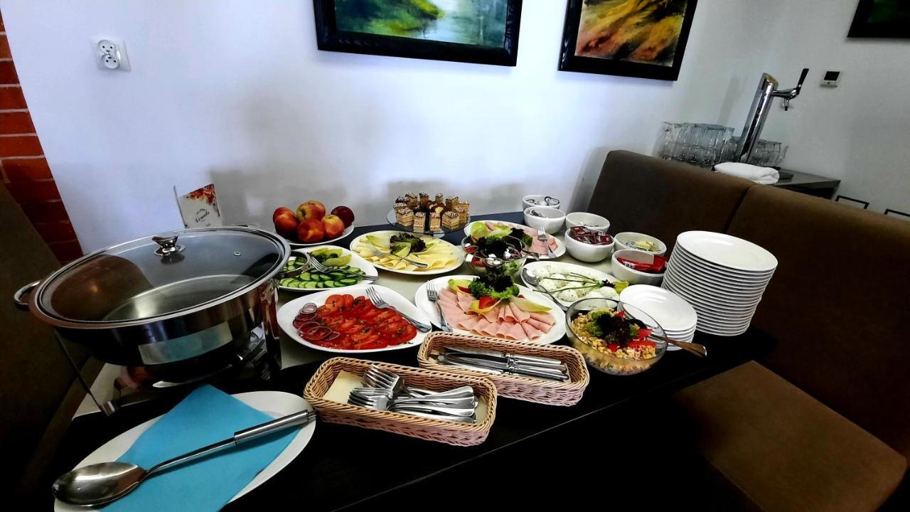 Hotel Weranda Lopuszno Jedle  외부 사진