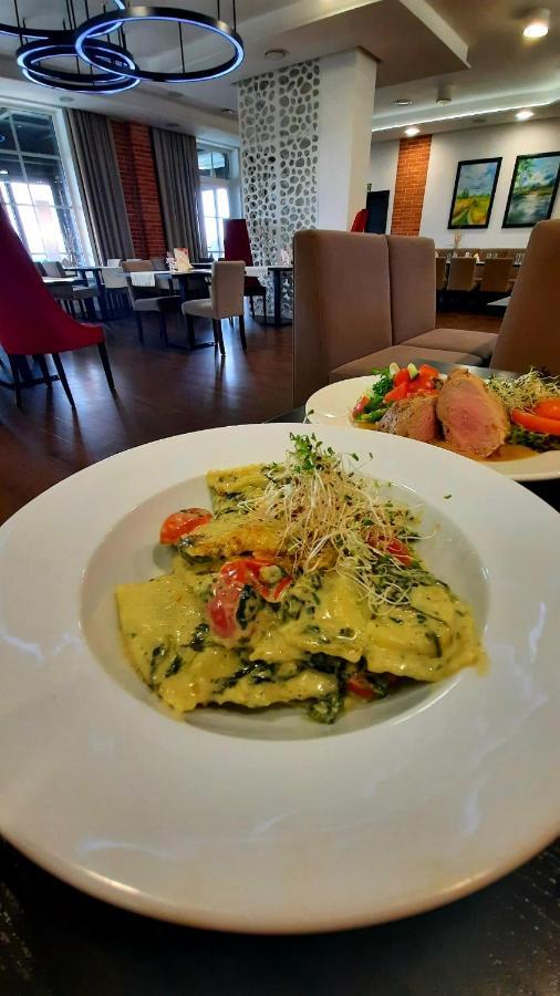 Hotel Weranda Lopuszno Jedle  외부 사진