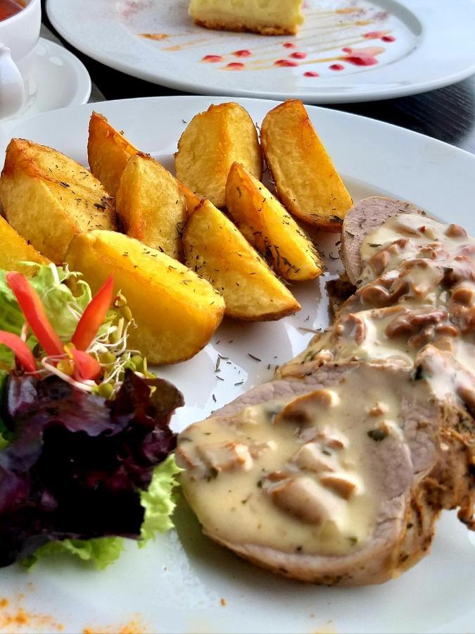 Hotel Weranda Lopuszno Jedle  외부 사진
